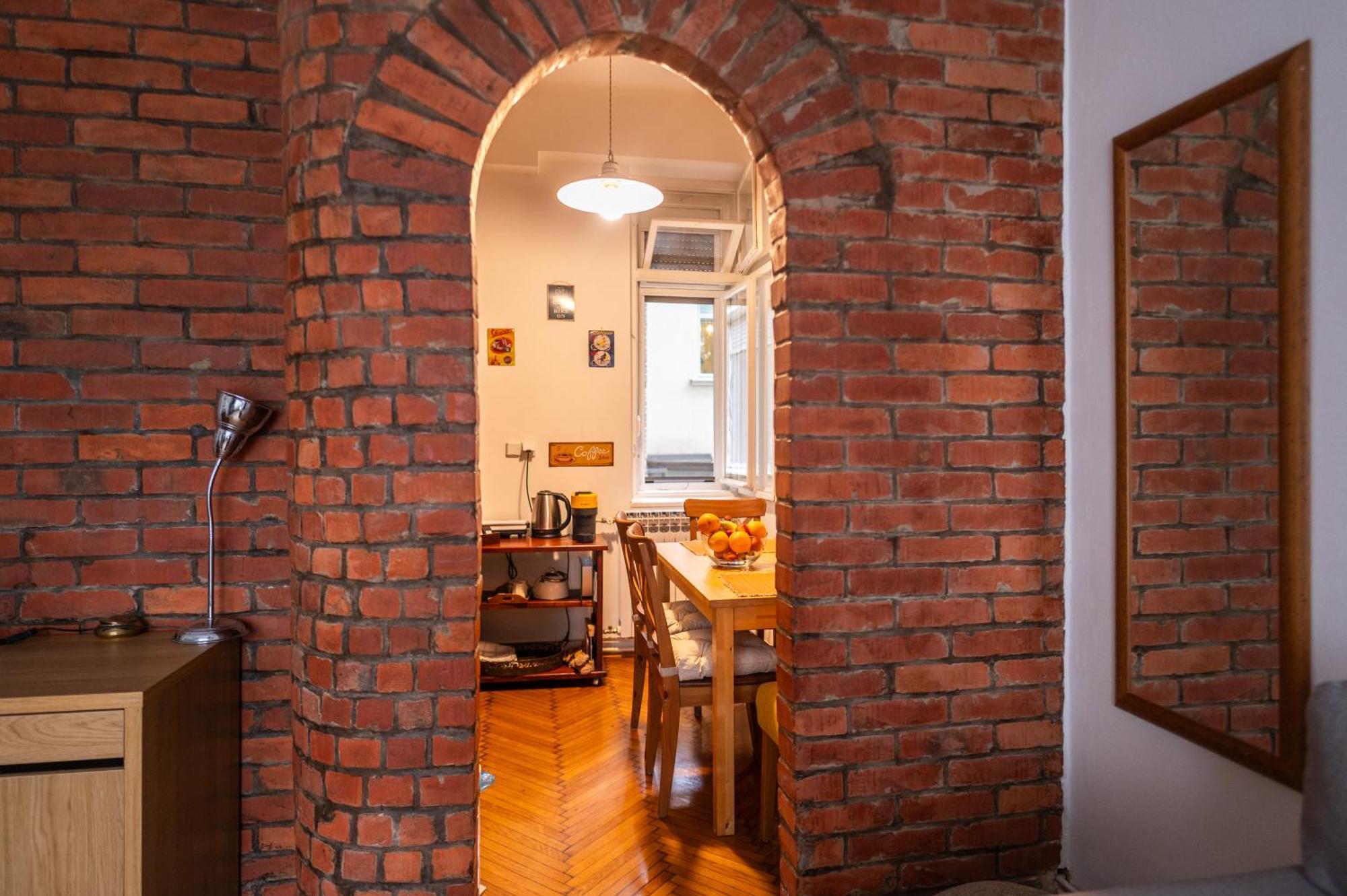 Апартаменты Bricks & Bikes Загреб Экстерьер фото