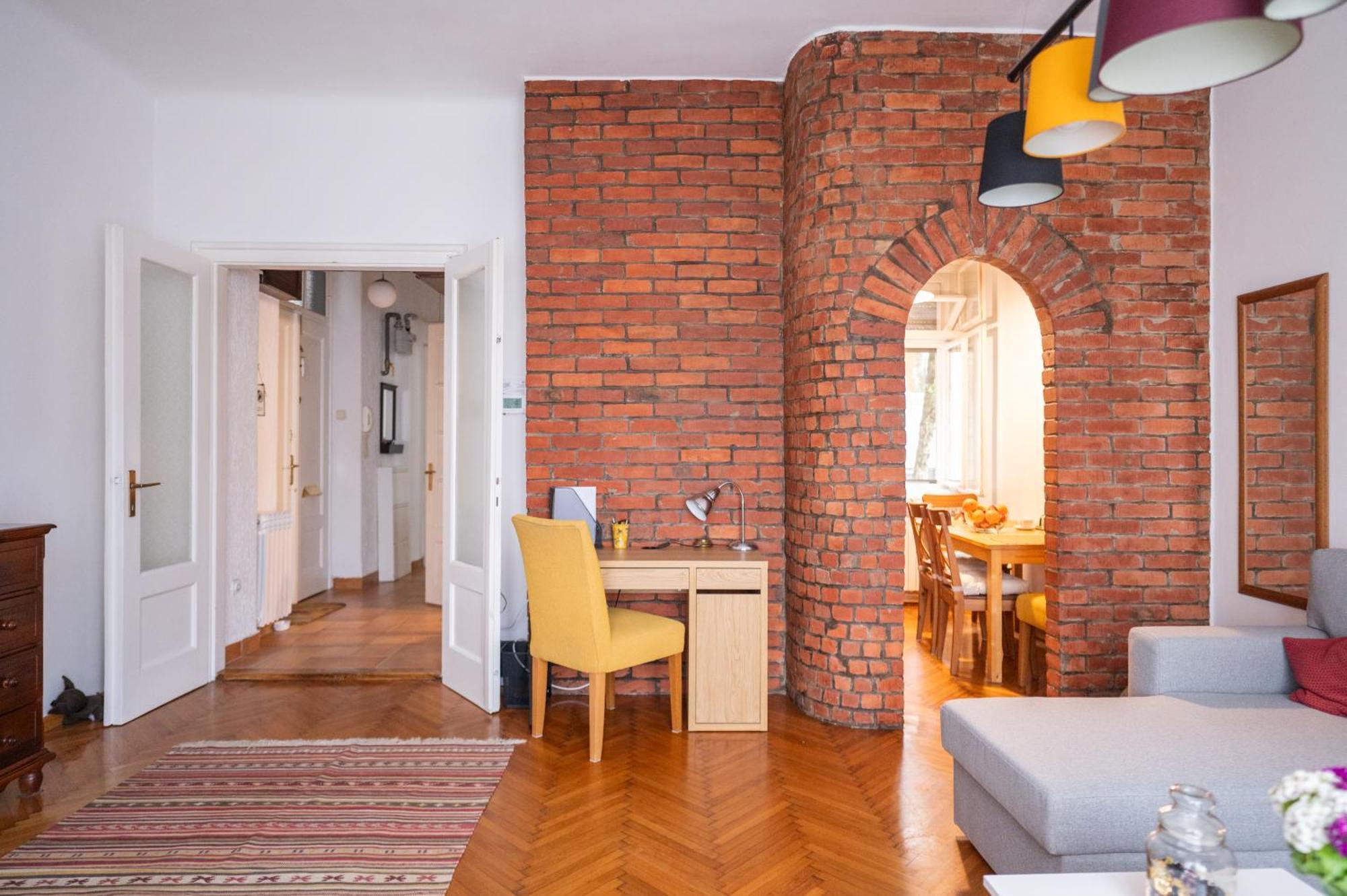Апартаменты Bricks & Bikes Загреб Экстерьер фото